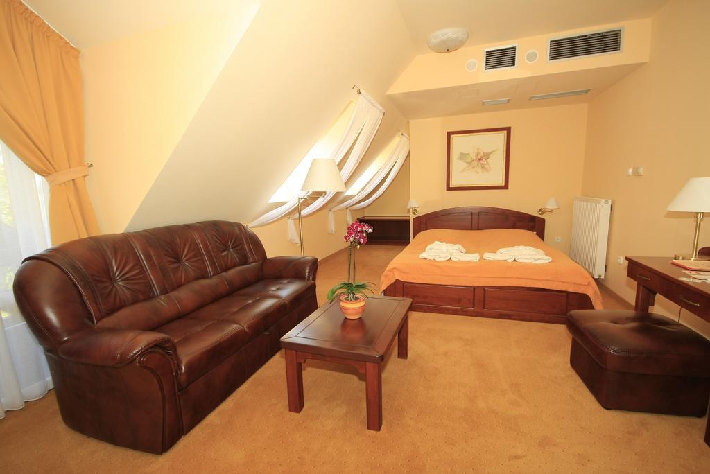 Orchidea Hotel ลีโพท ภายนอก รูปภาพ